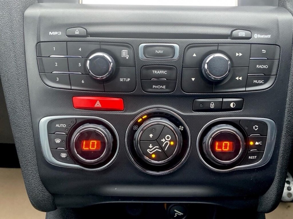 Used Citroen DS4 2013 for sale - 76631989: Photo 20