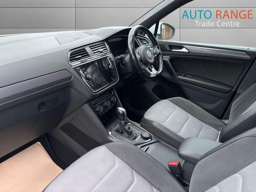 Used Volkswagen Tiguan 2018 for sale - 76740404: Photo 13