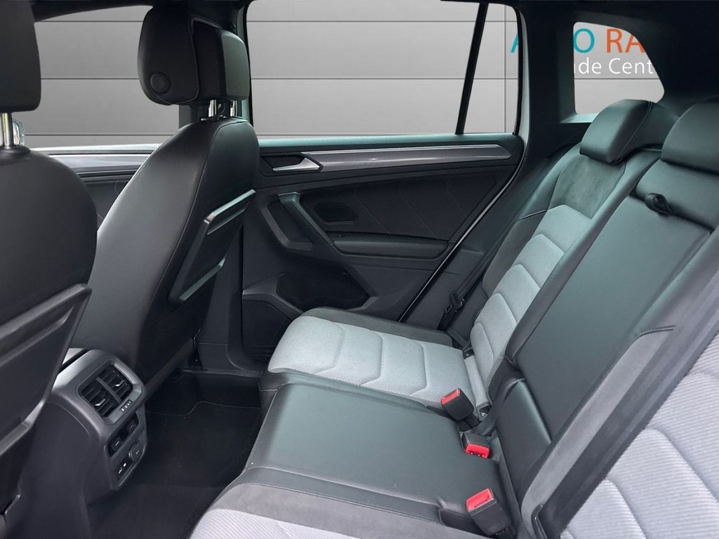 Used Volkswagen Tiguan 2018 for sale - 76740404: Photo 15