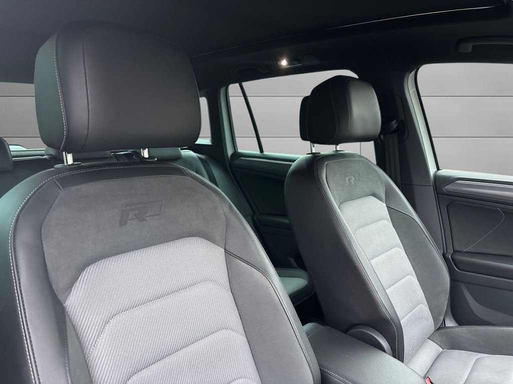 Used Volkswagen Tiguan 2018 for sale - 76740404: Photo 16