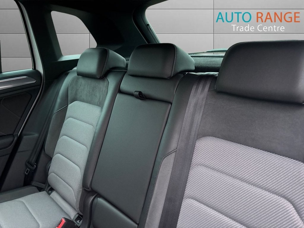 Used Volkswagen Tiguan 2018 for sale - 76740404: Photo 18