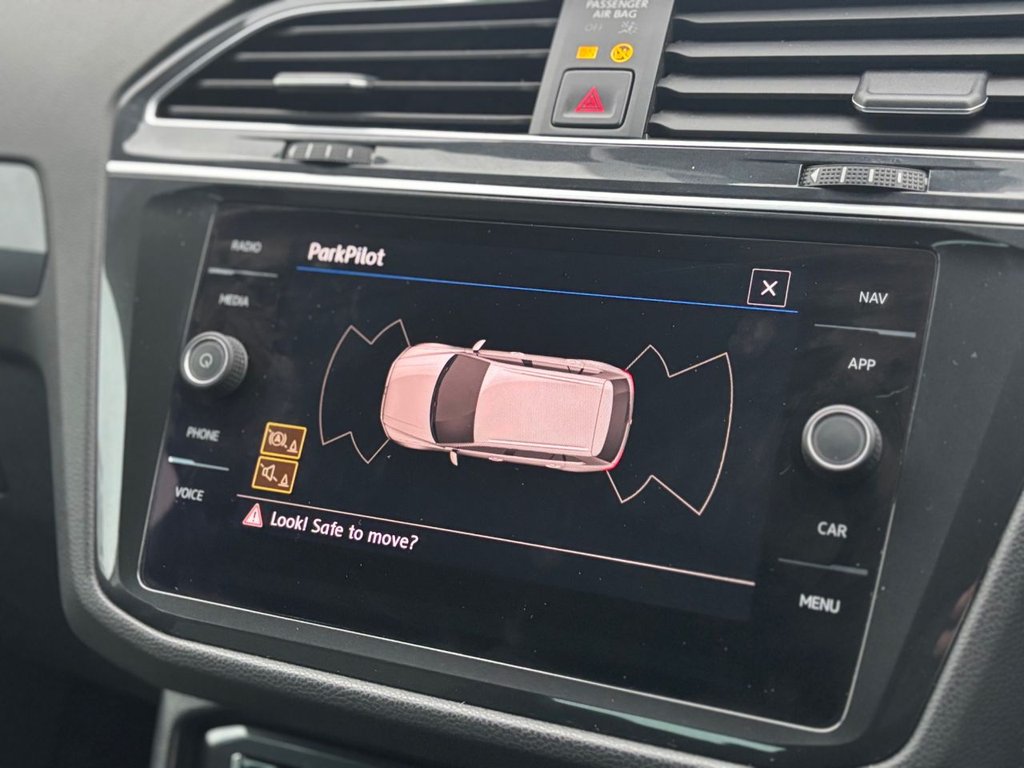 Used Volkswagen Tiguan 2018 for sale - 76740404: Photo 48