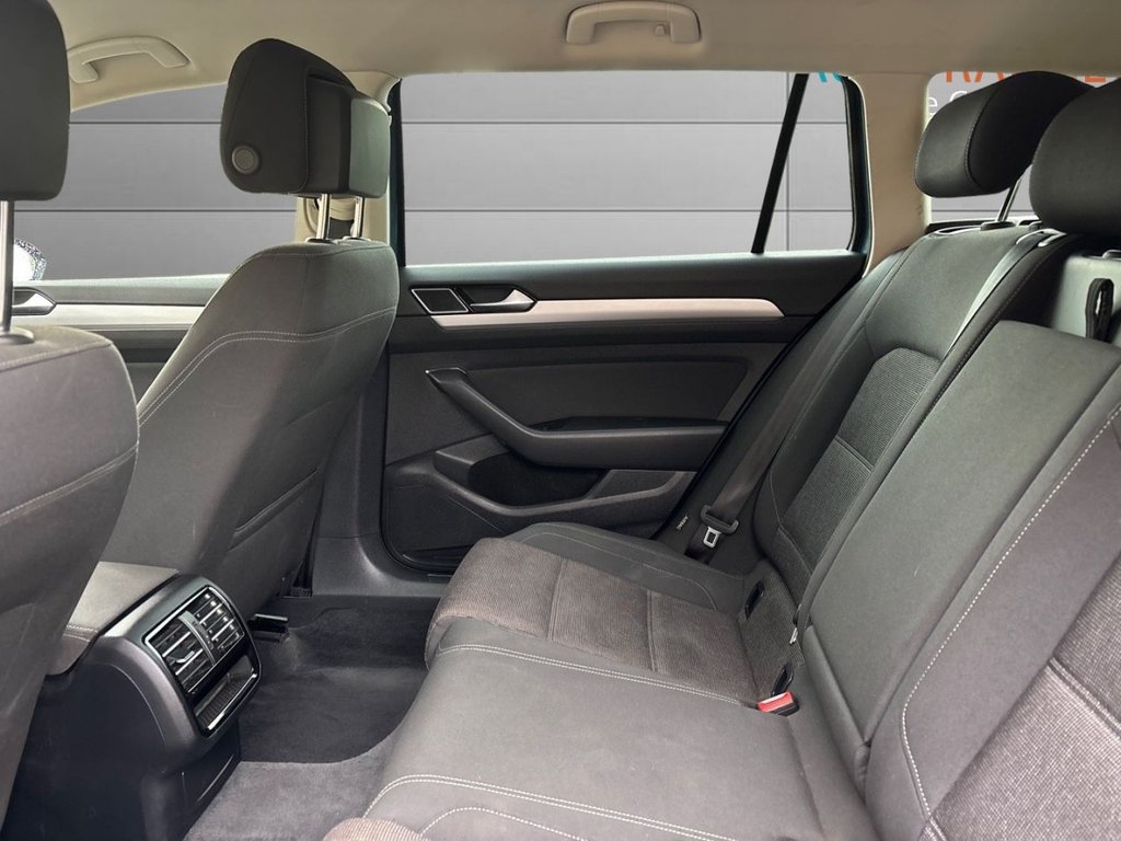 Used Volkswagen Passat 2015 for sale - 76615638: Photo 15