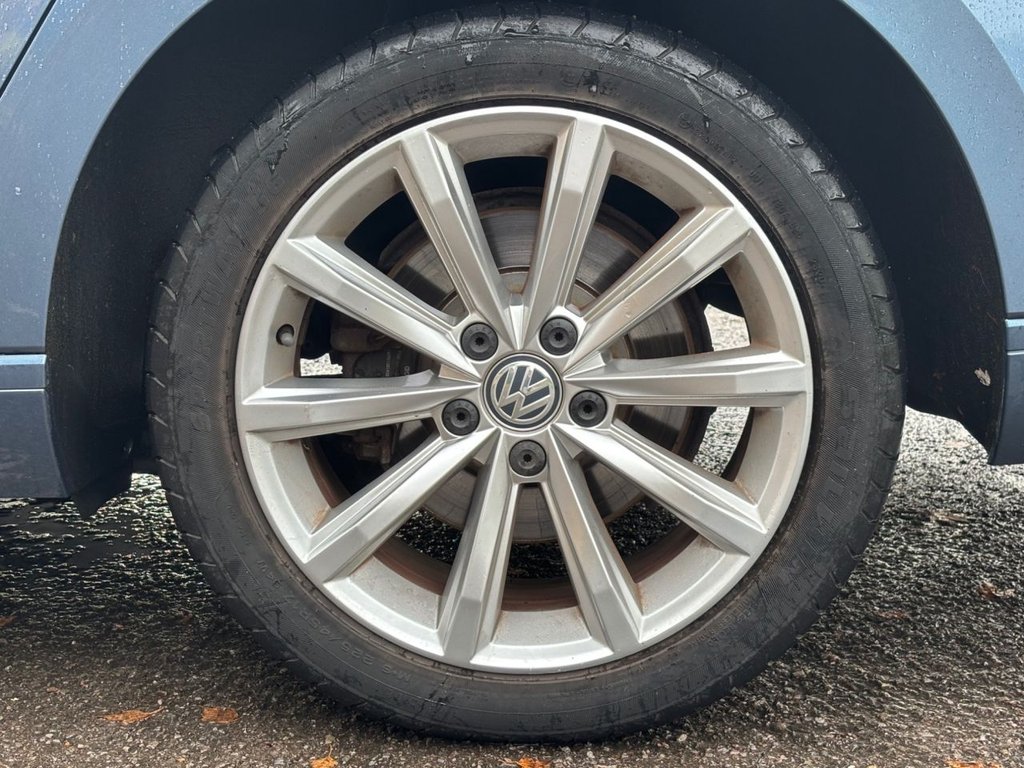 Used Volkswagen Passat 2015 for sale - 76615638: Photo 21