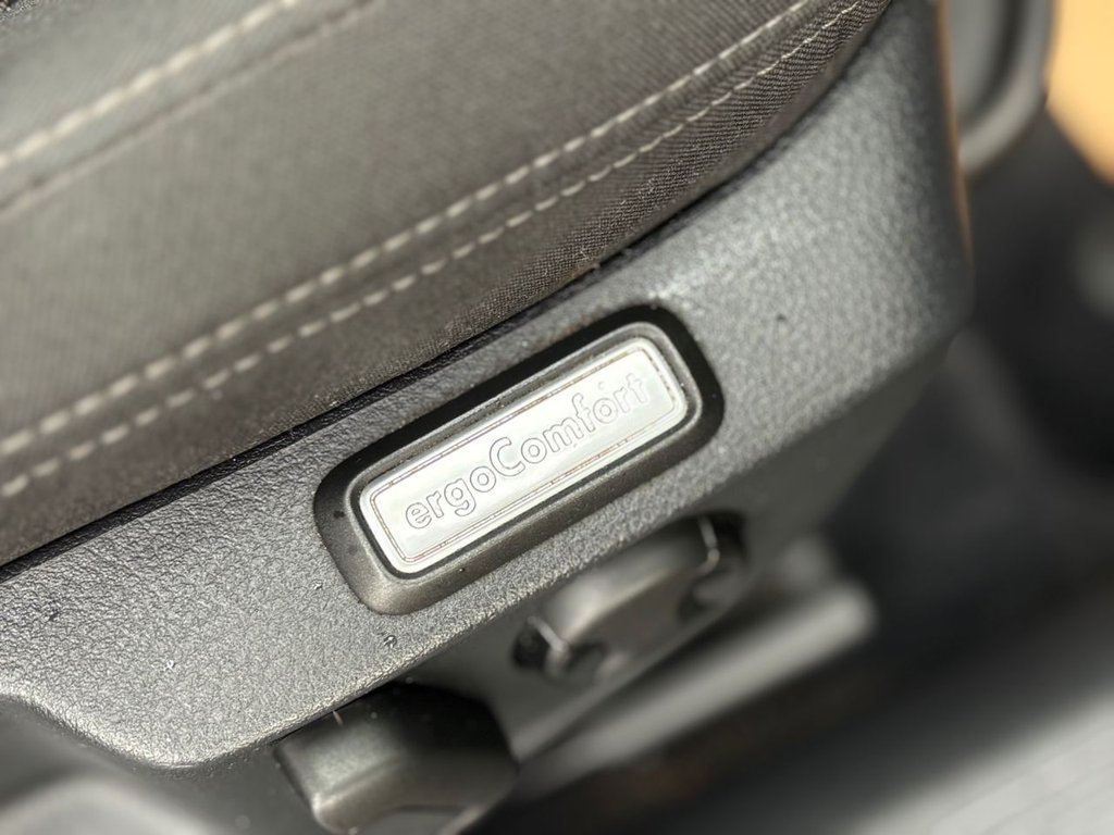 Used Volkswagen Passat 2015 for sale - 76615638: Photo 28