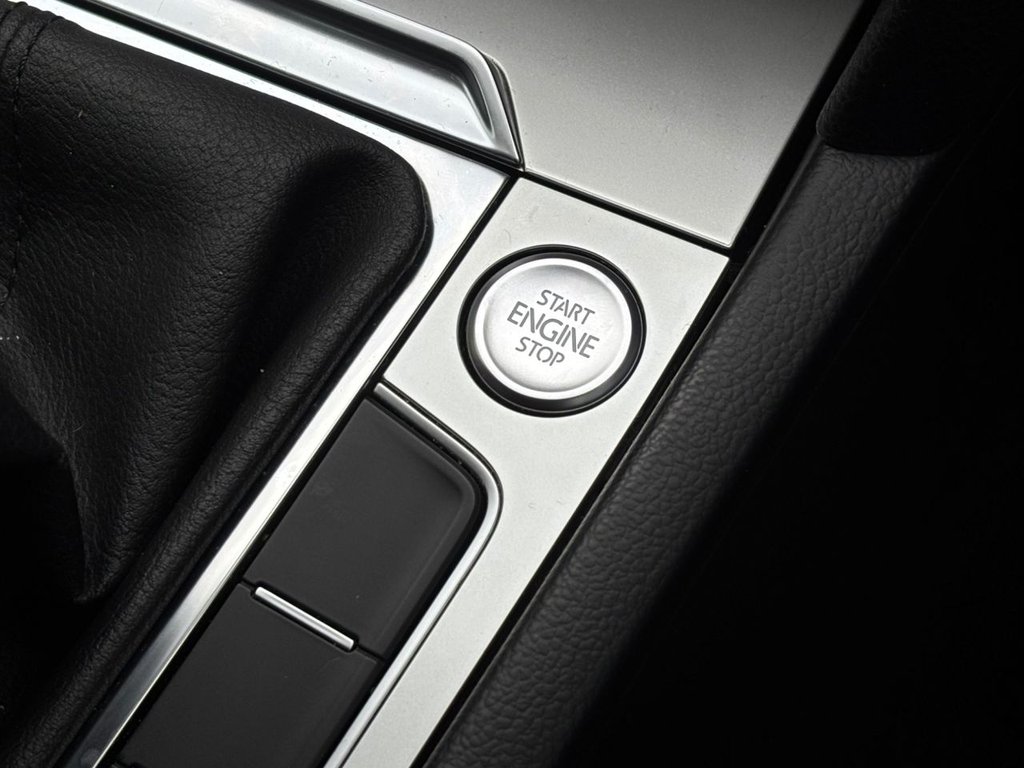 Used Volkswagen Passat 2015 for sale - 76615638: Photo 36