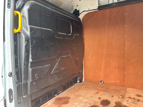 Used Ford Transit 2018 for sale - 75414193: Photo 18