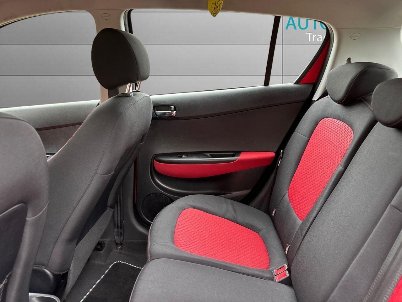 Used Hyundai i20 2010 for sale - 76327097: Photo 11