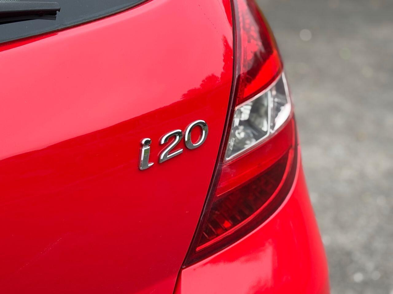 Used Hyundai i20 2010 for sale - 76327097: Photo 17