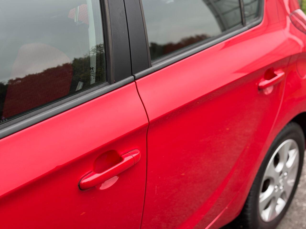 Used Hyundai i20 2010 for sale - 76327097: Photo 22