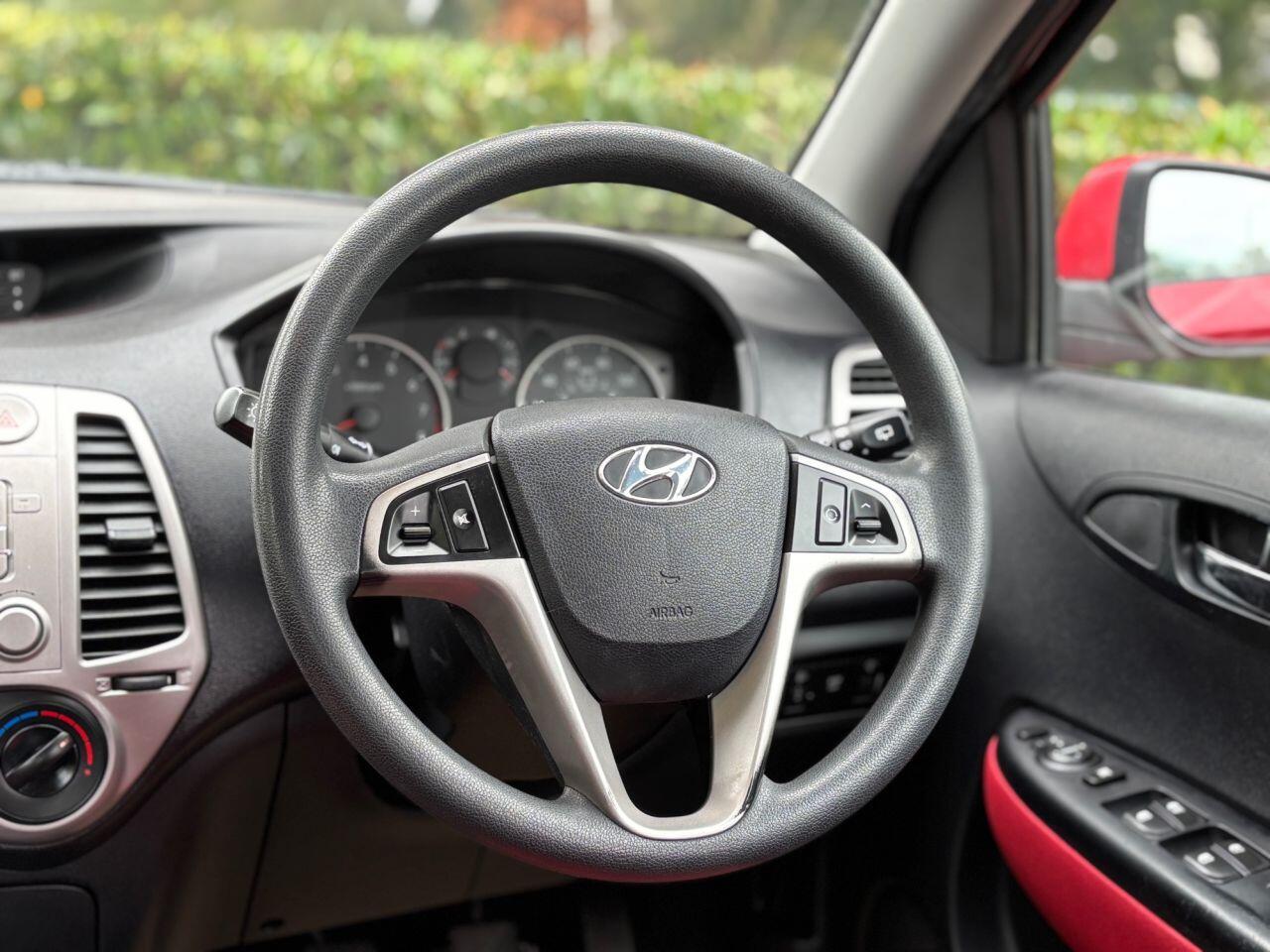 Used Hyundai i20 2010 for sale - 76327097: Photo 30