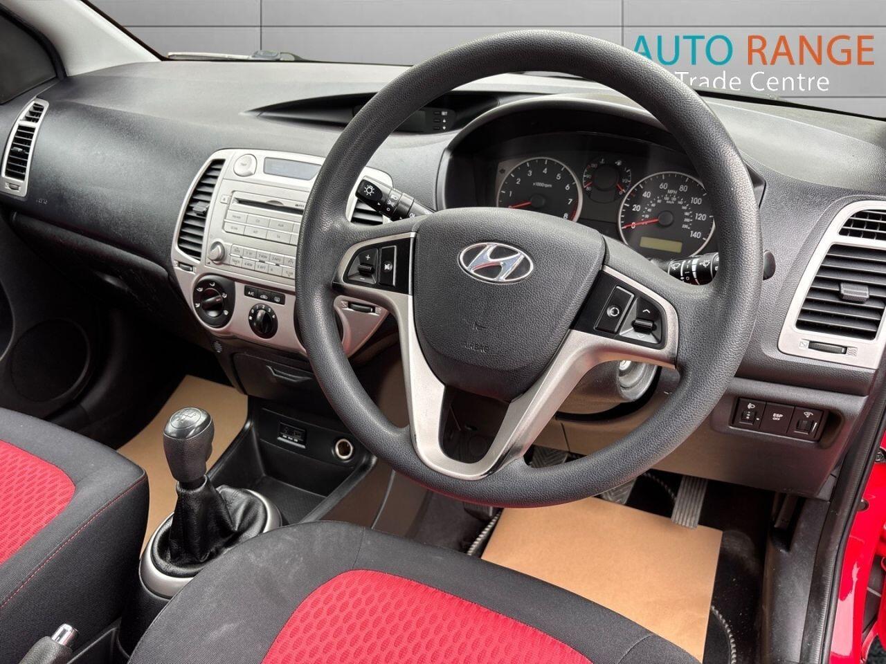 Used Hyundai i20 2010 for sale - 76327097: Photo 40
