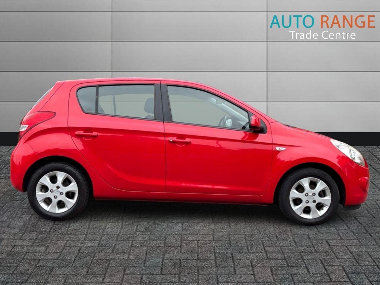 Used Hyundai i20 2010 for sale - 76327097: Photo 5