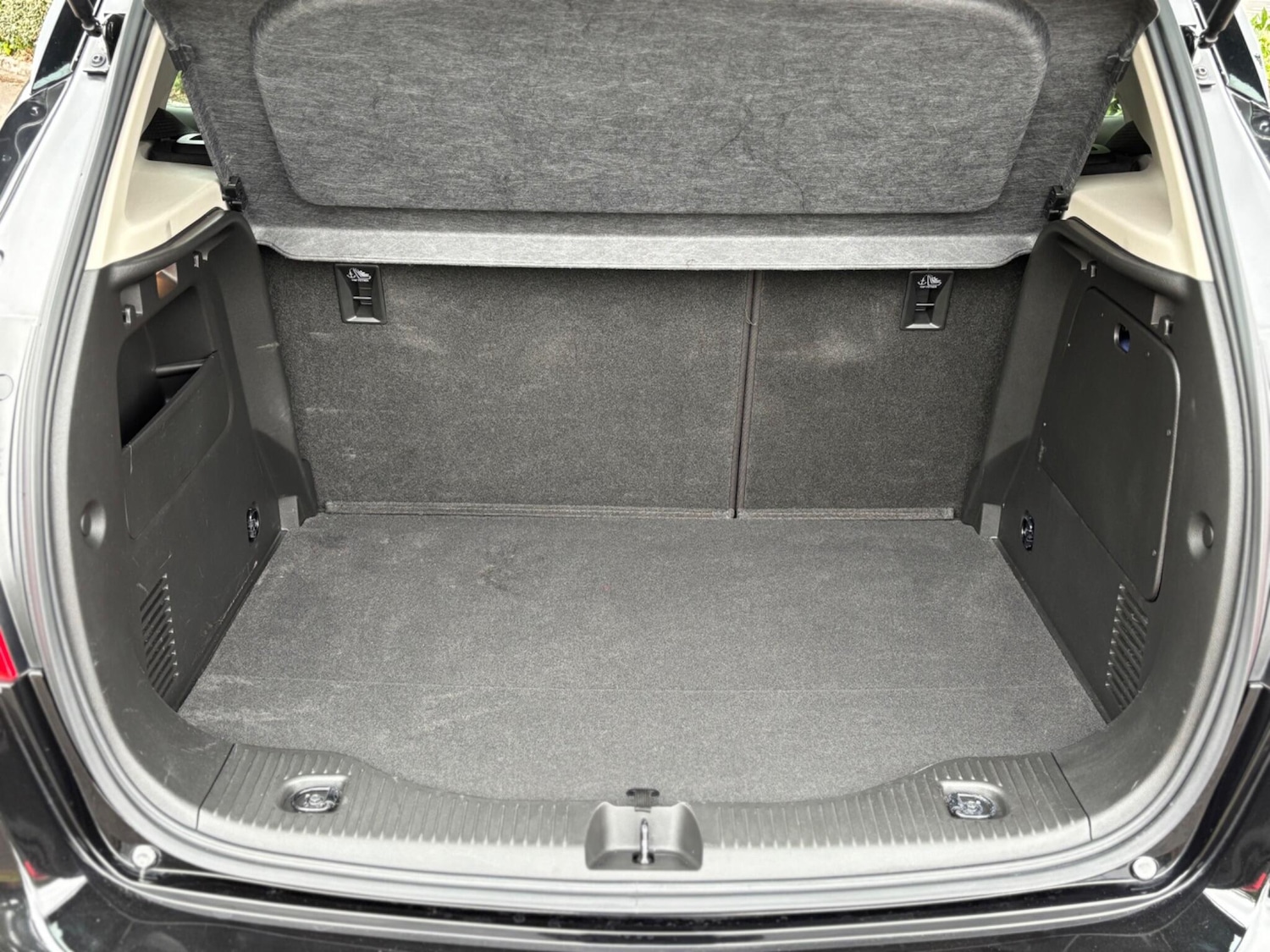 Vehicle 37