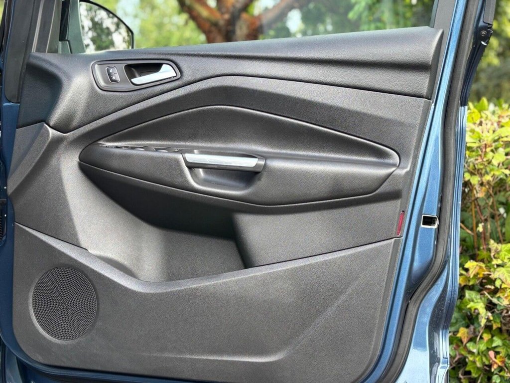 Used Ford Kuga 2019 for sale - 76615611: Photo 30