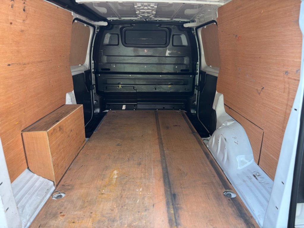 Used Vauxhall Vivaro 2020 for sale - 76615647: Photo 17