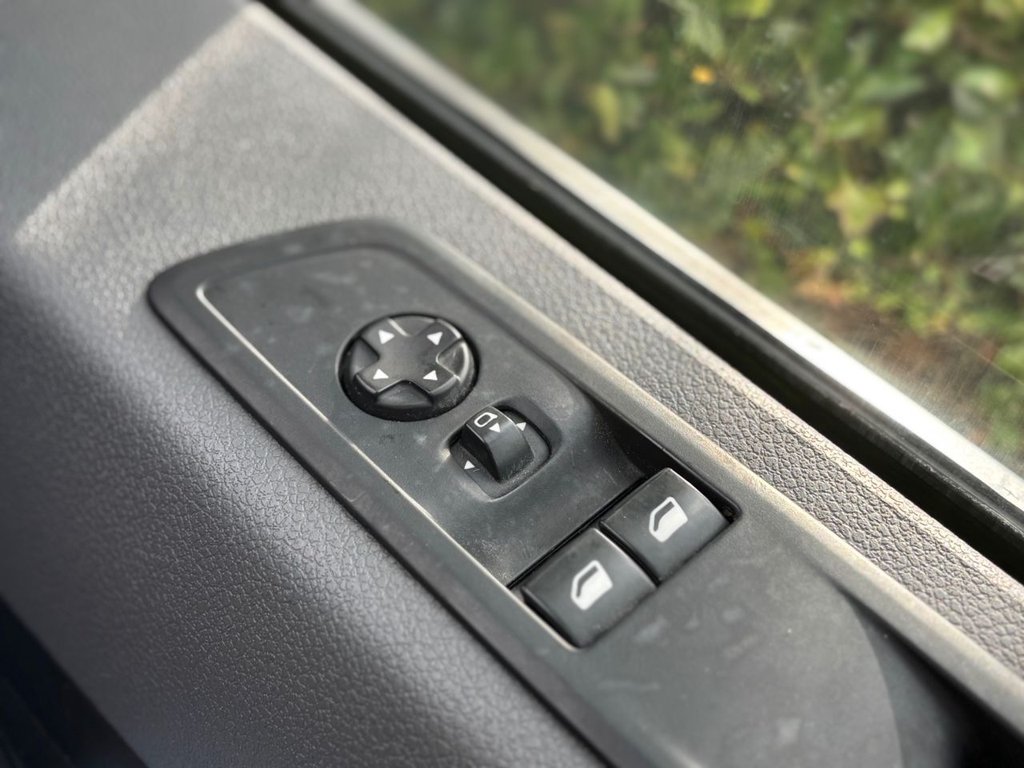 Used Vauxhall Vivaro 2020 for sale - 76615647: Photo 42