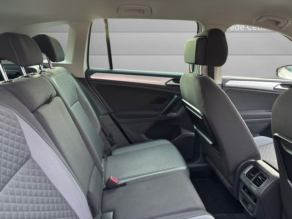Used Volkswagen Tiguan 2017 for sale - 76615648: Photo 14