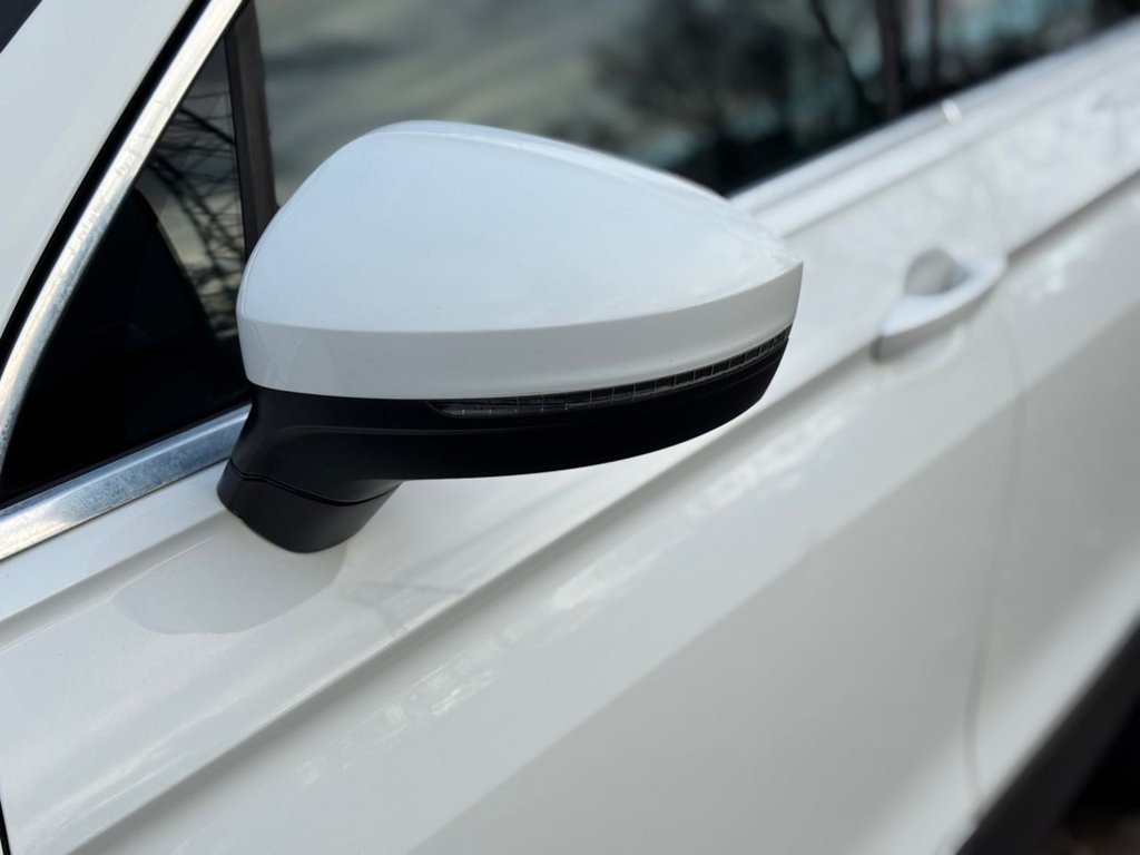 Used Volkswagen Tiguan 2017 for sale - 76615648: Photo 28