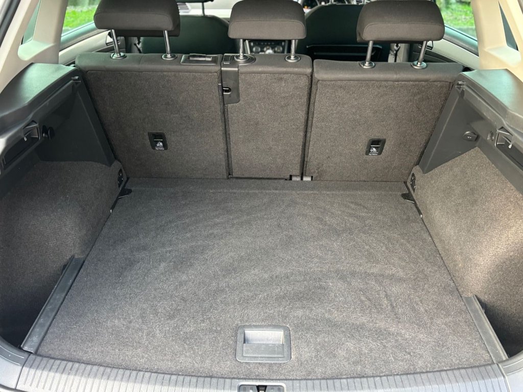 Used Volkswagen Tiguan 2017 for sale - 76615648: Photo 32