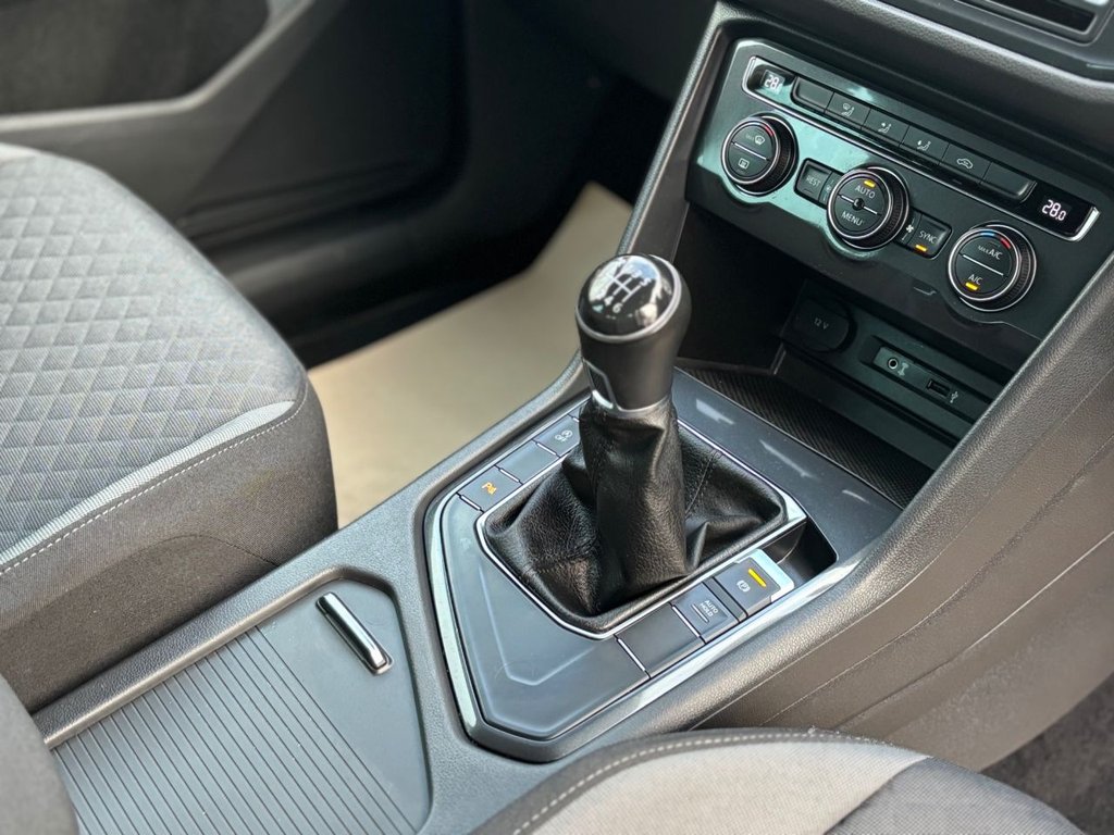 Used Volkswagen Tiguan 2017 for sale - 76615648: Photo 34