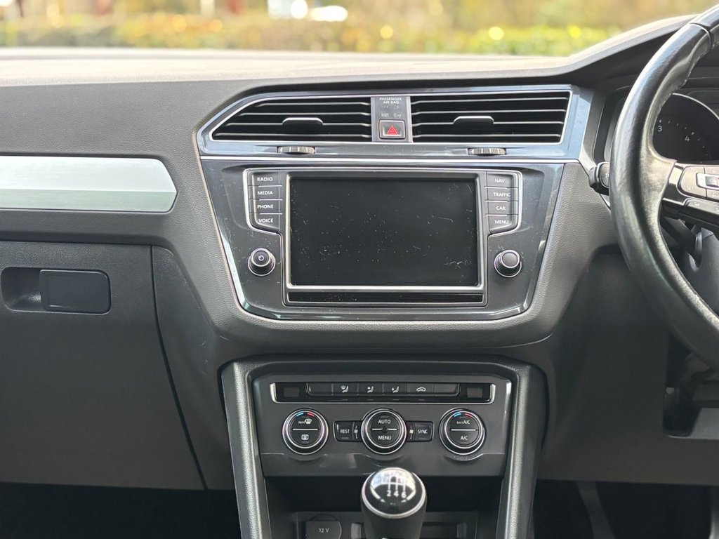 Used Volkswagen Tiguan 2017 for sale - 76615648: Photo 43