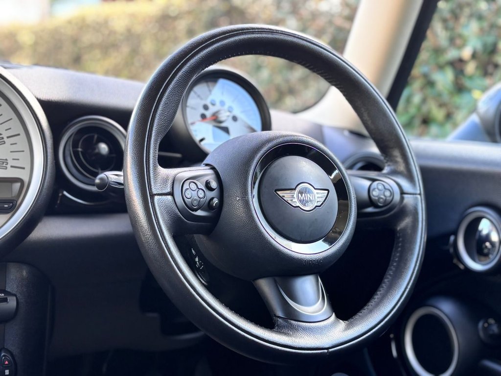 Used MINI Hatch 2011 for sale - 78110180: Photo 30