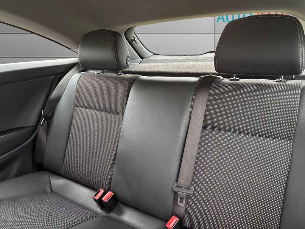 Used Vauxhall Astra 2010 for sale - 77288220: Photo 19