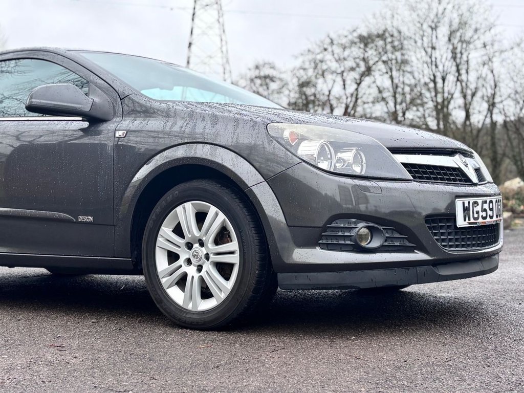 Used Vauxhall Astra 2010 for sale - 77288220: Photo 21