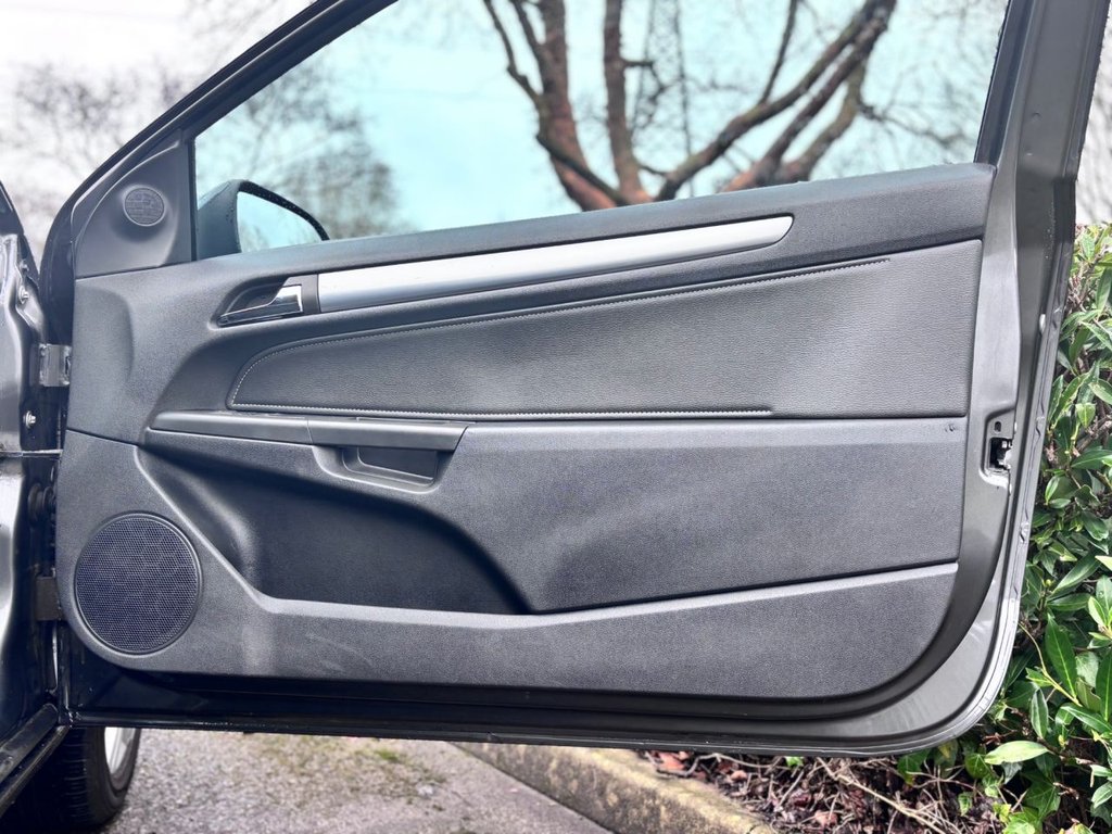 Used Vauxhall Astra 2010 for sale - 77288220: Photo 27