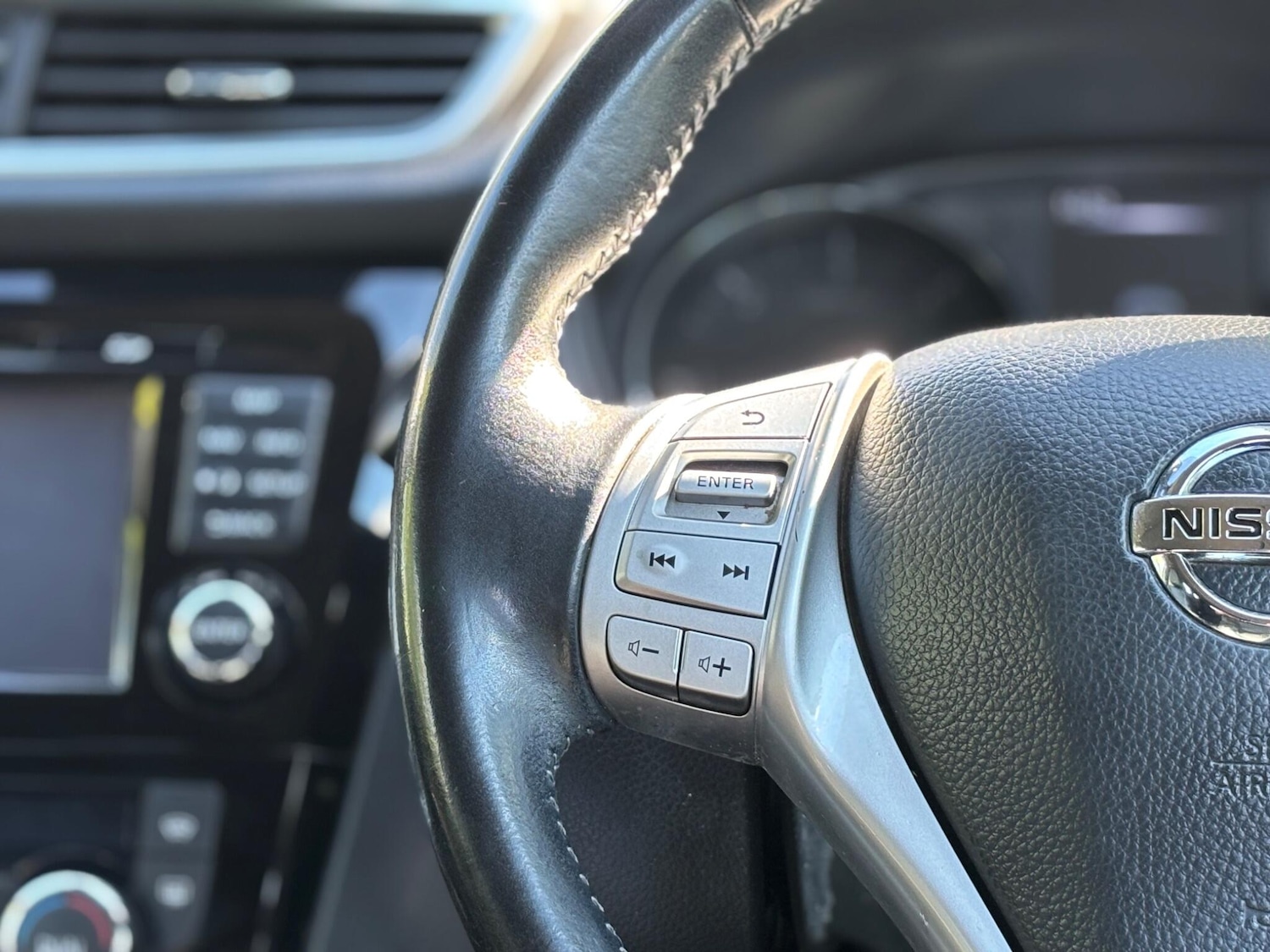 Used Nissan Qashqai 2016 for sale - 75866764: Photo 39