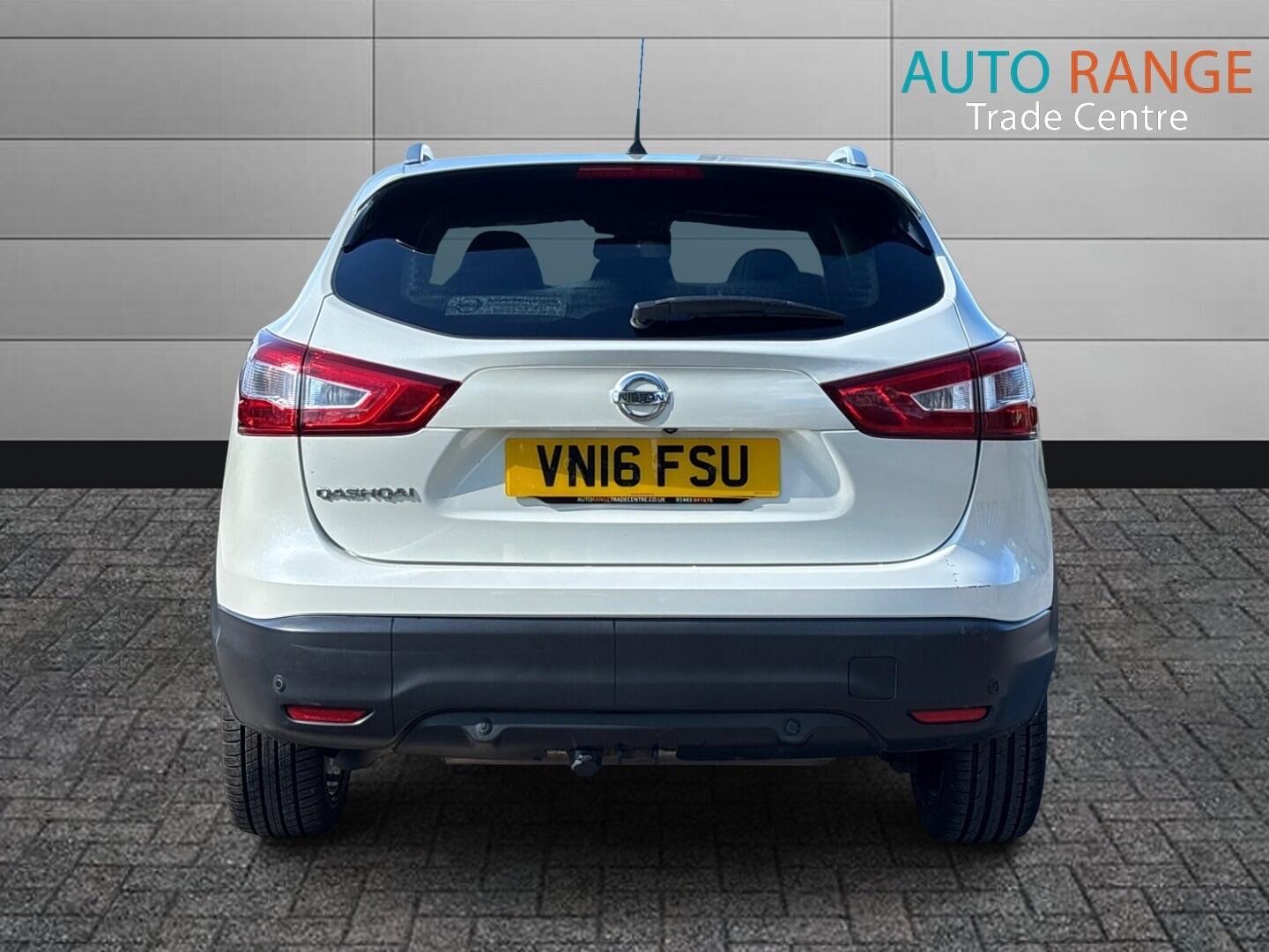 Used Nissan Qashqai 2016 for sale - 75866764: Photo 4