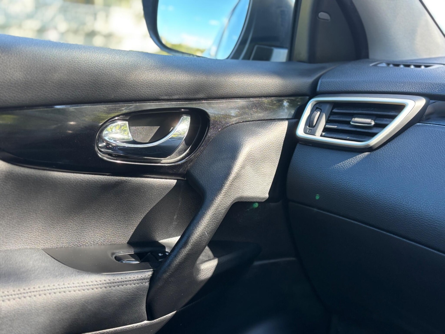 Used Nissan Qashqai 2016 for sale - 75866764: Photo 51