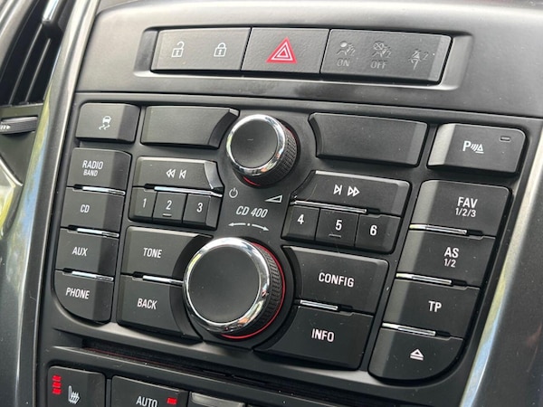 Used Vauxhall Astra 2013 for sale - 76239431: Photo 43