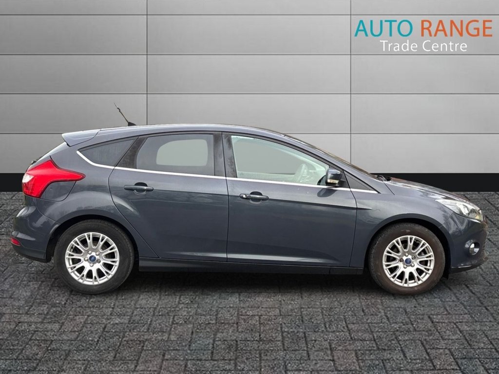 Used Ford Focus 2011 for sale - 77593725: Photo 6
