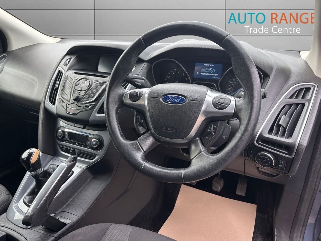 Used Ford Focus 2011 for sale - 77593725: Photo 9