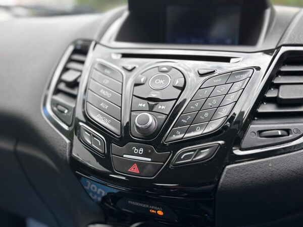 Used Ford Fiesta 2016 for sale - 75588527: Photo 46