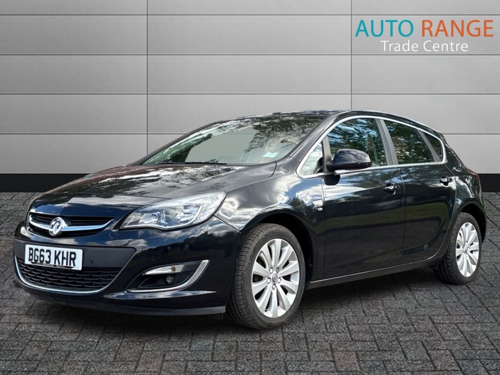 Used Vauxhall Astra 2013 for sale - 76615610: Photo 2