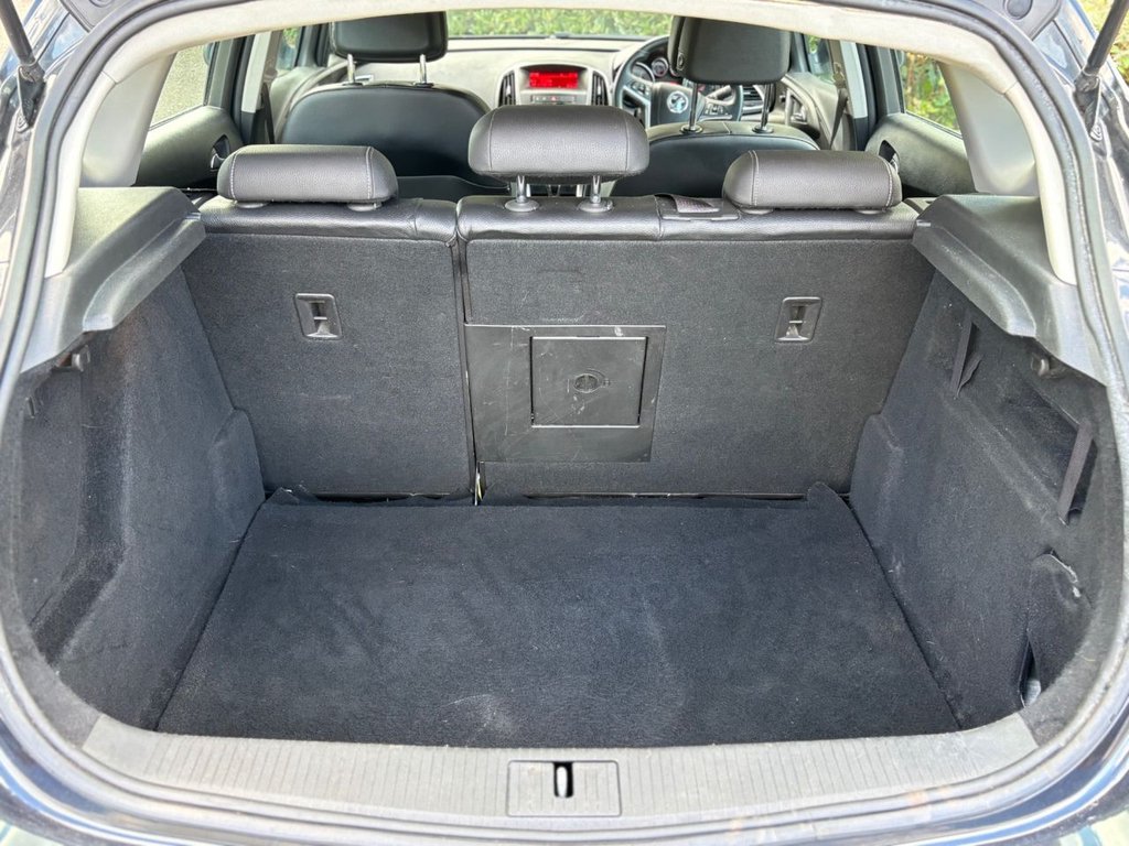 Used Vauxhall Astra 2013 for sale - 76615610: Photo 24