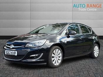 Used Vauxhall Astra 2013 for sale - 76615610: Photo