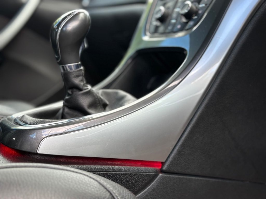 Used Vauxhall Astra 2013 for sale - 76615610: Photo 35