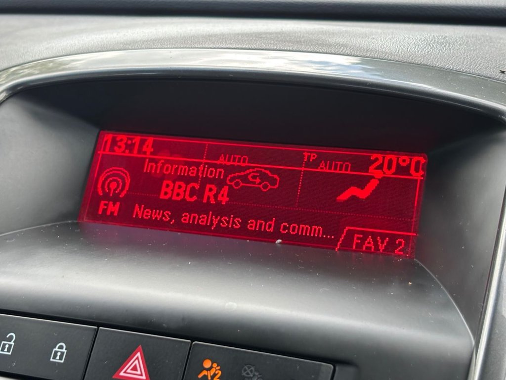 Used Vauxhall Astra 2013 for sale - 76615610: Photo 39