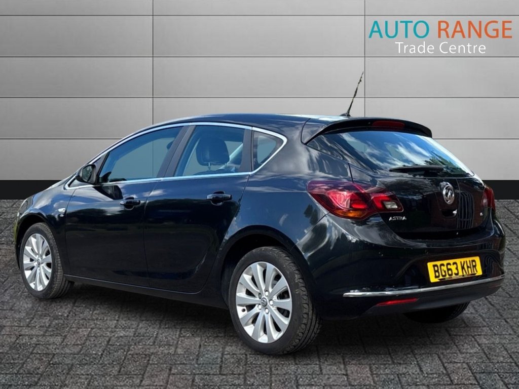 Used Vauxhall Astra 2013 for sale - 76615610: Photo 8