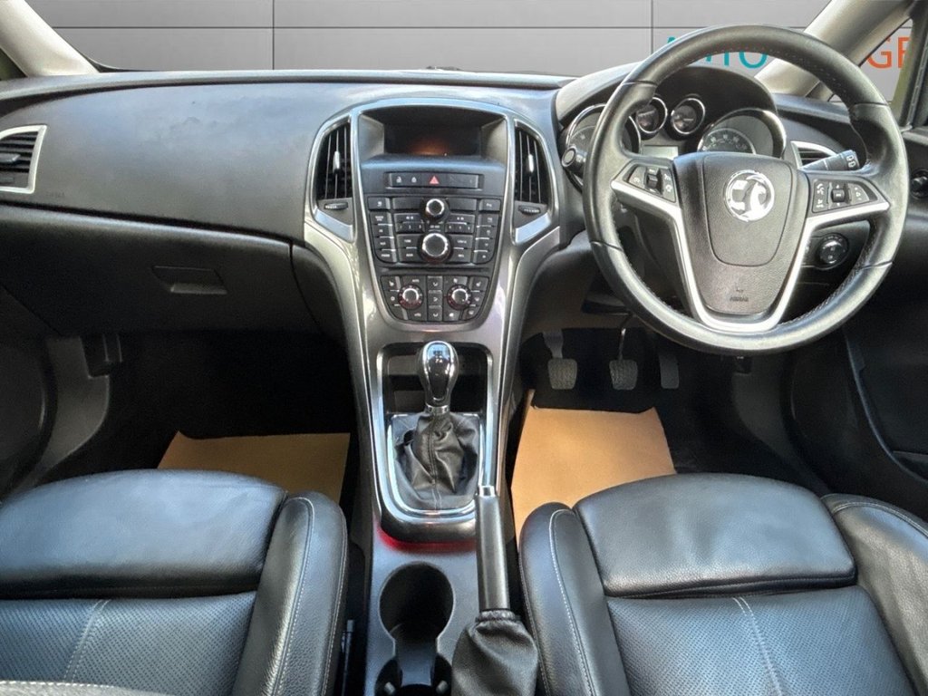 Used Vauxhall Astra 2013 for sale - 76615610: Photo 9