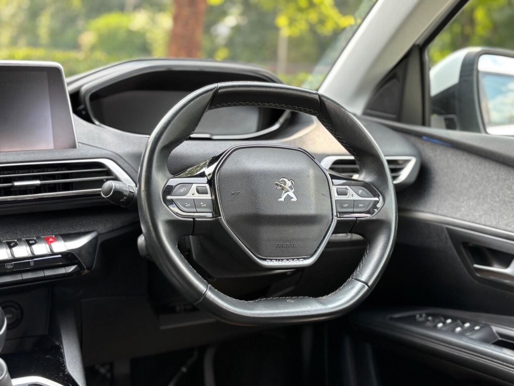 Used Peugeot 5008 2020 for sale - 76615630: Photo 40