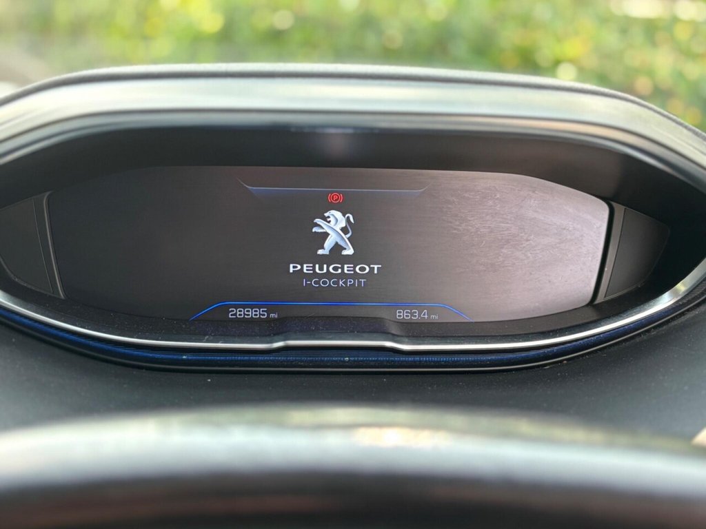 Used Peugeot 5008 2020 for sale - 76615630: Photo 41