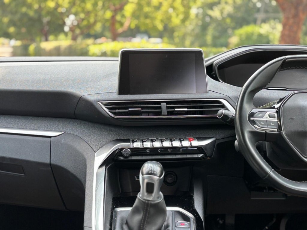 Used Peugeot 5008 2020 for sale - 76615630: Photo 43