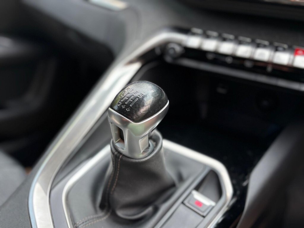 Used Peugeot 5008 2020 for sale - 76615630: Photo 49