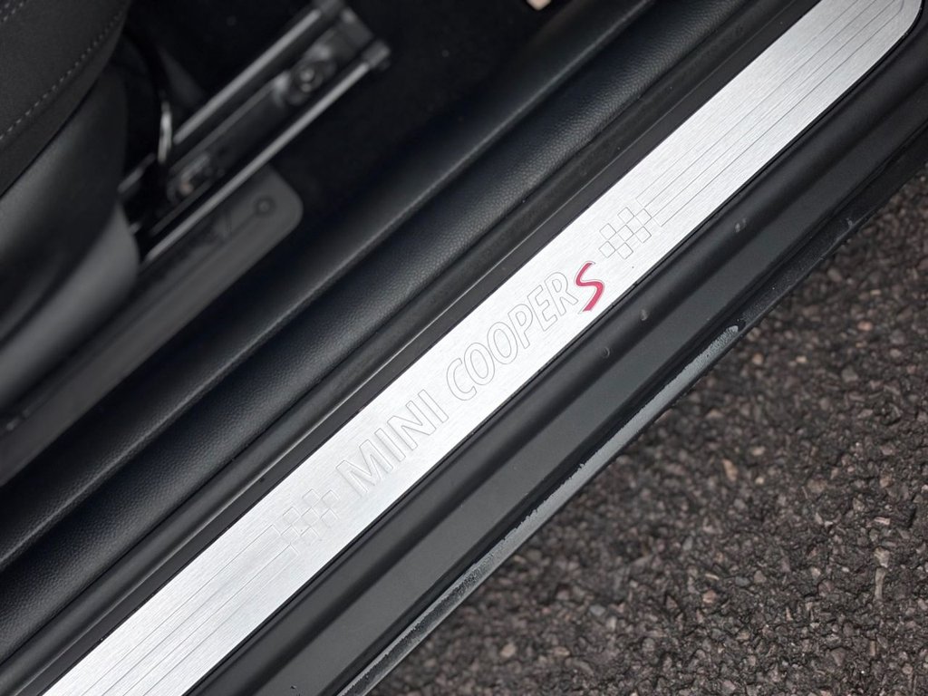 Used MINI Hatch 2015 for sale - 77806020: Photo 32