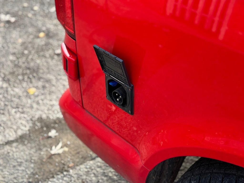 Used Volkswagen Transporter 2019 for sale - 76615645: Photo 25